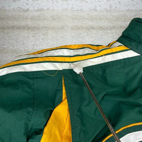 Vintage Green Bay Packers Puffer Starter Jacket Green Yellow Nylon Insulated 90s - Picture 10 of 13